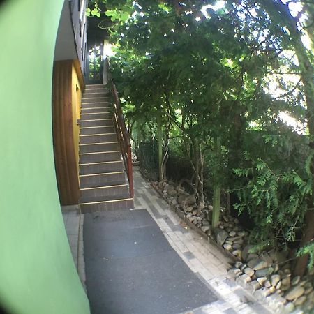 Guest House Pikapolonca Maribor Dış mekan fotoğraf