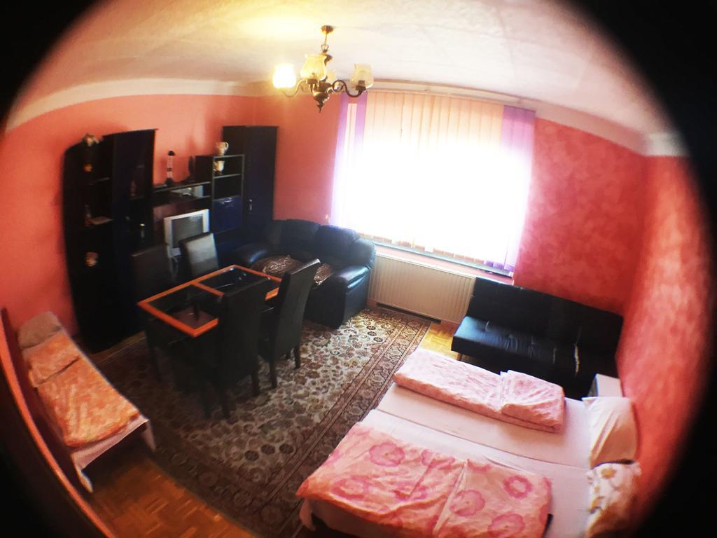 Guest House Pikapolonca Maribor Dış mekan fotoğraf